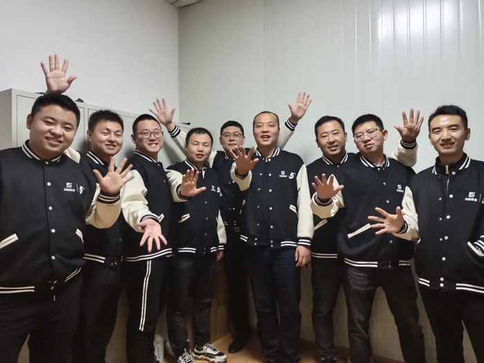 众能联合的5周岁，华球体育（中国）科技有限公司官网这么过！-9.jpg